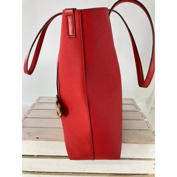 MICHAEL KORS, LARGE SHRIMP SAFFIANO LEATHER SHOULDER BAG - Picture 7 of 15